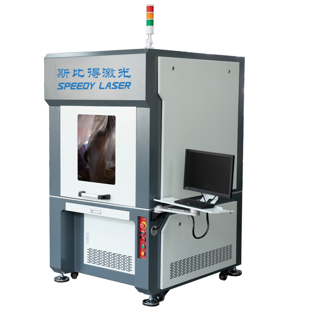 آلة الوسم بالليزر ثاني أكسيد الكربون مقابل ليزر الألياف: إيجابيات وسلبيات